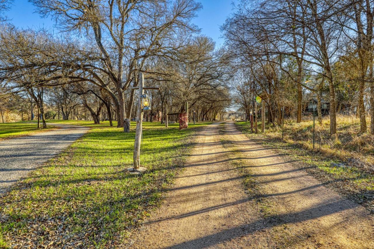 The Pecan @ Mendelbaum Winery Guest Cabins Villa Fredericksburg Eksteriør bilde