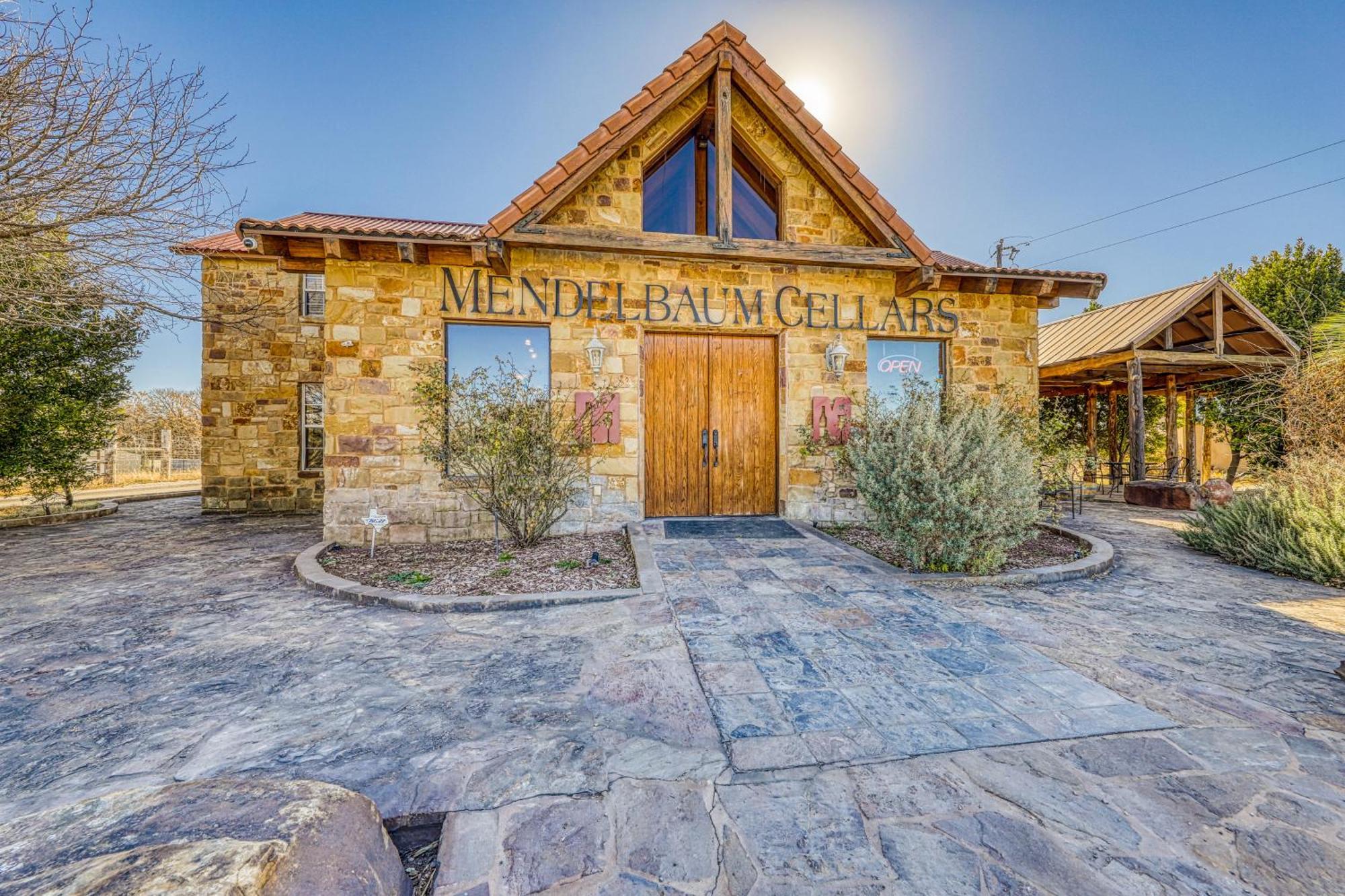 The Pecan @ Mendelbaum Winery Guest Cabins Villa Fredericksburg Eksteriør bilde