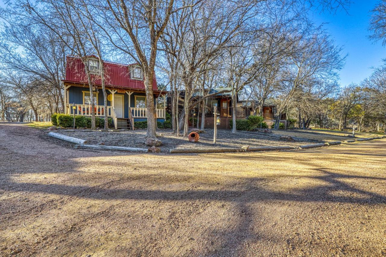 The Pecan @ Mendelbaum Winery Guest Cabins Villa Fredericksburg Eksteriør bilde