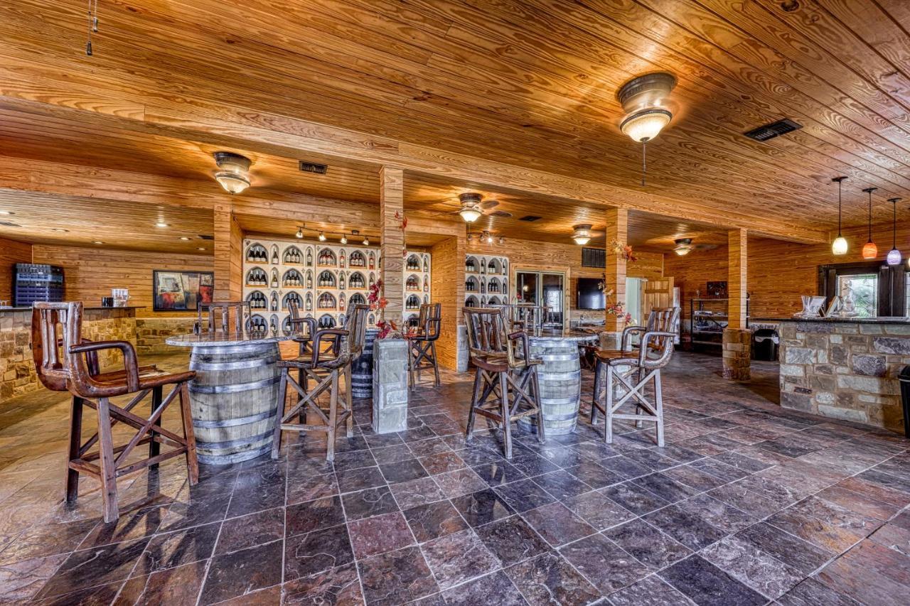 The Pecan @ Mendelbaum Winery Guest Cabins Villa Fredericksburg Eksteriør bilde